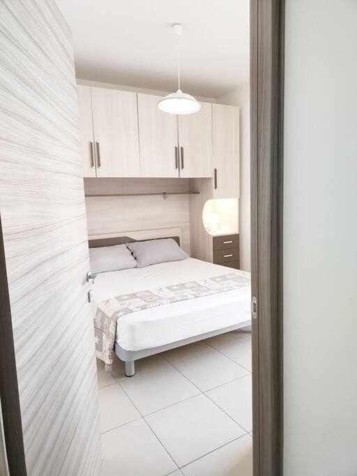 App Girasole 1A 300 Metri Dal Mare In Salento Apartment ตอร์เร ซาน จิโอวานนิ อูเจนโต ภายนอก รูปภาพ