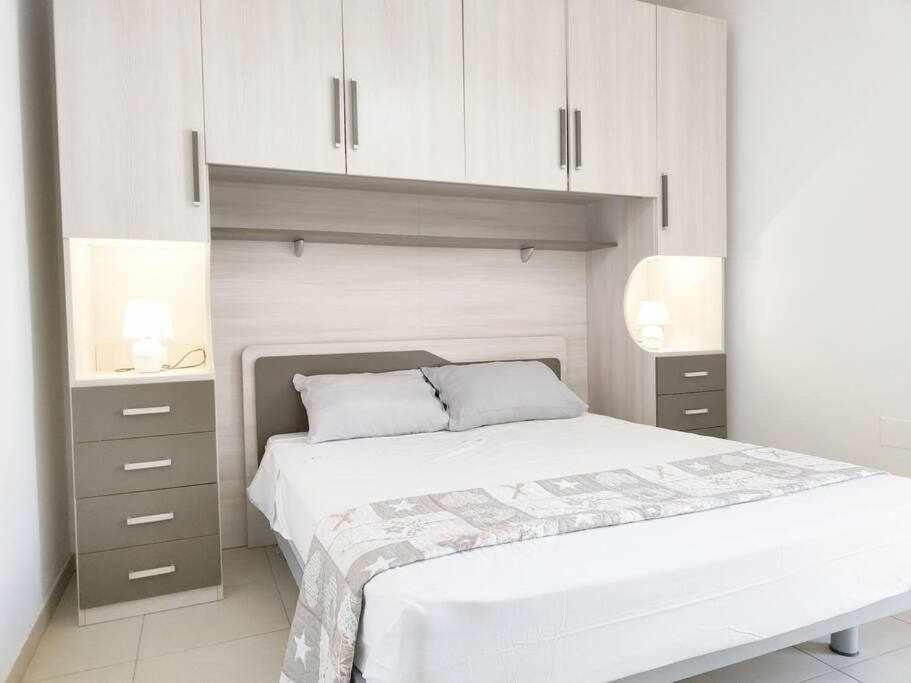 App Girasole 1A 300 Metri Dal Mare In Salento Apartment ตอร์เร ซาน จิโอวานนิ อูเจนโต ภายนอก รูปภาพ