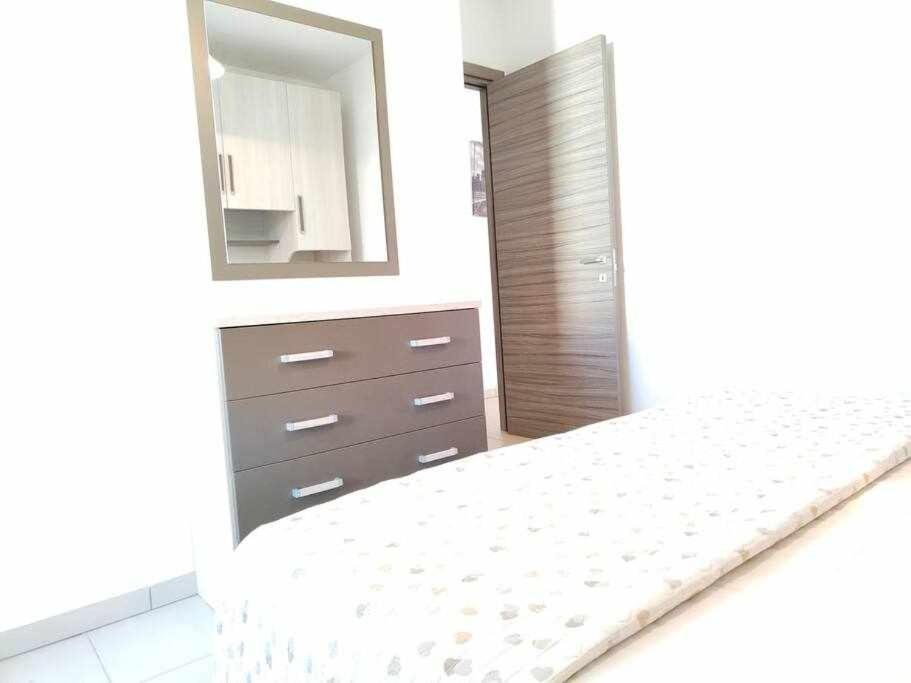 App Girasole 1A 300 Metri Dal Mare In Salento Apartment ตอร์เร ซาน จิโอวานนิ อูเจนโต ภายนอก รูปภาพ