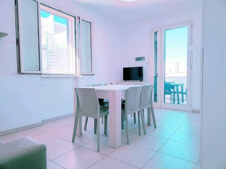 App Girasole 1A 300 Metri Dal Mare In Salento Apartment ตอร์เร ซาน จิโอวานนิ อูเจนโต ภายนอก รูปภาพ