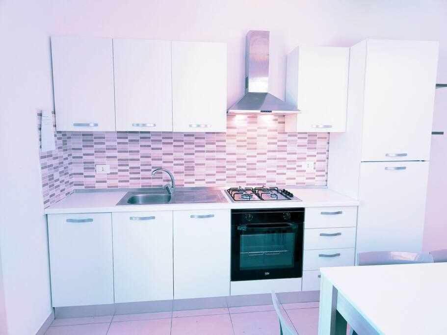 App Girasole 1A 300 Metri Dal Mare In Salento Apartment ตอร์เร ซาน จิโอวานนิ อูเจนโต ภายนอก รูปภาพ